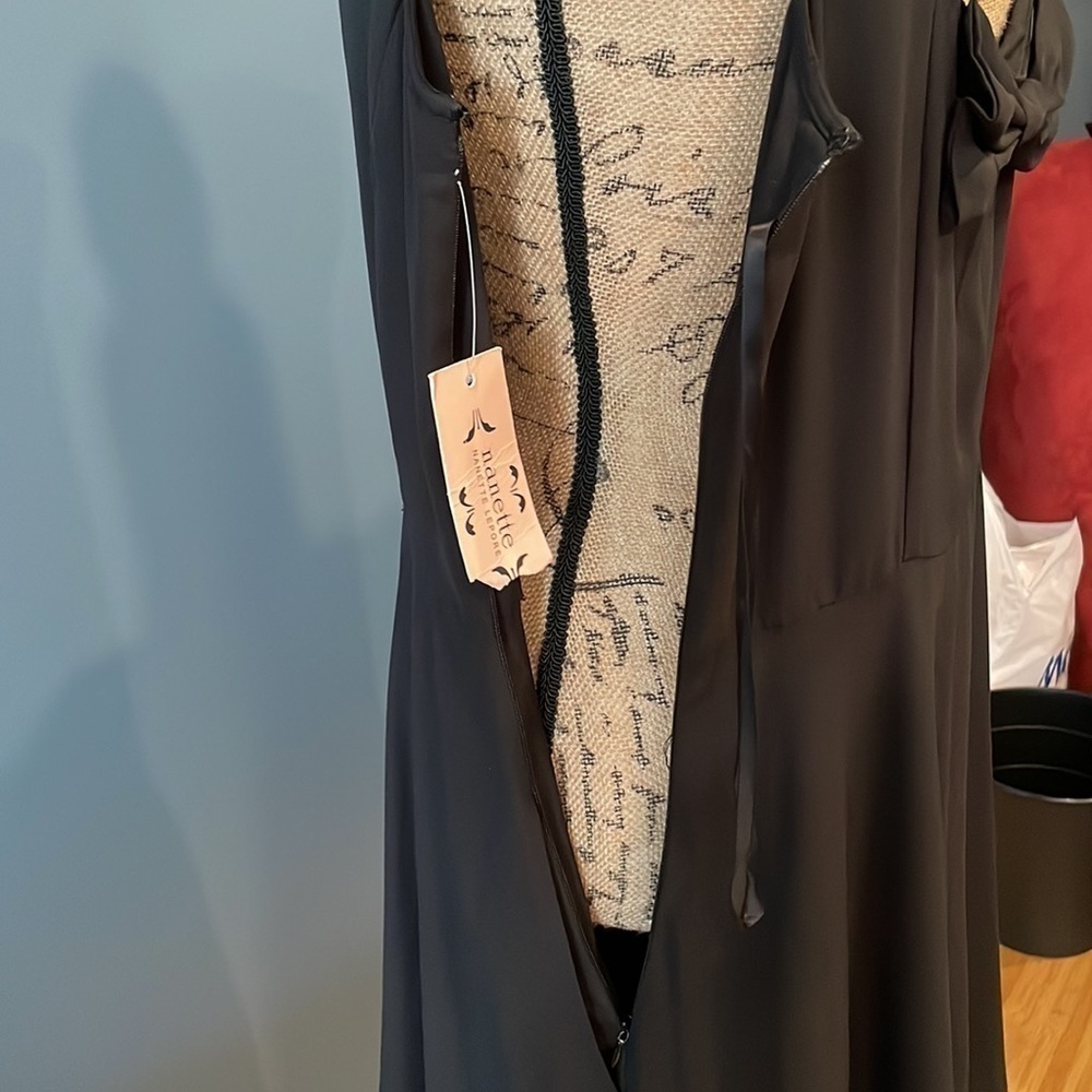 Nanette LePore Dress with Back Bows Formal Lace Black NWT Open Back - Picture 9 of 12